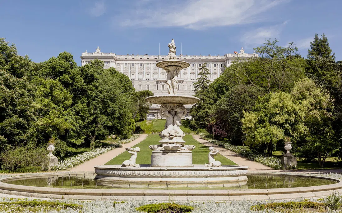 마드리드 왕궁(Palacio Real de Madrid), 마드리드