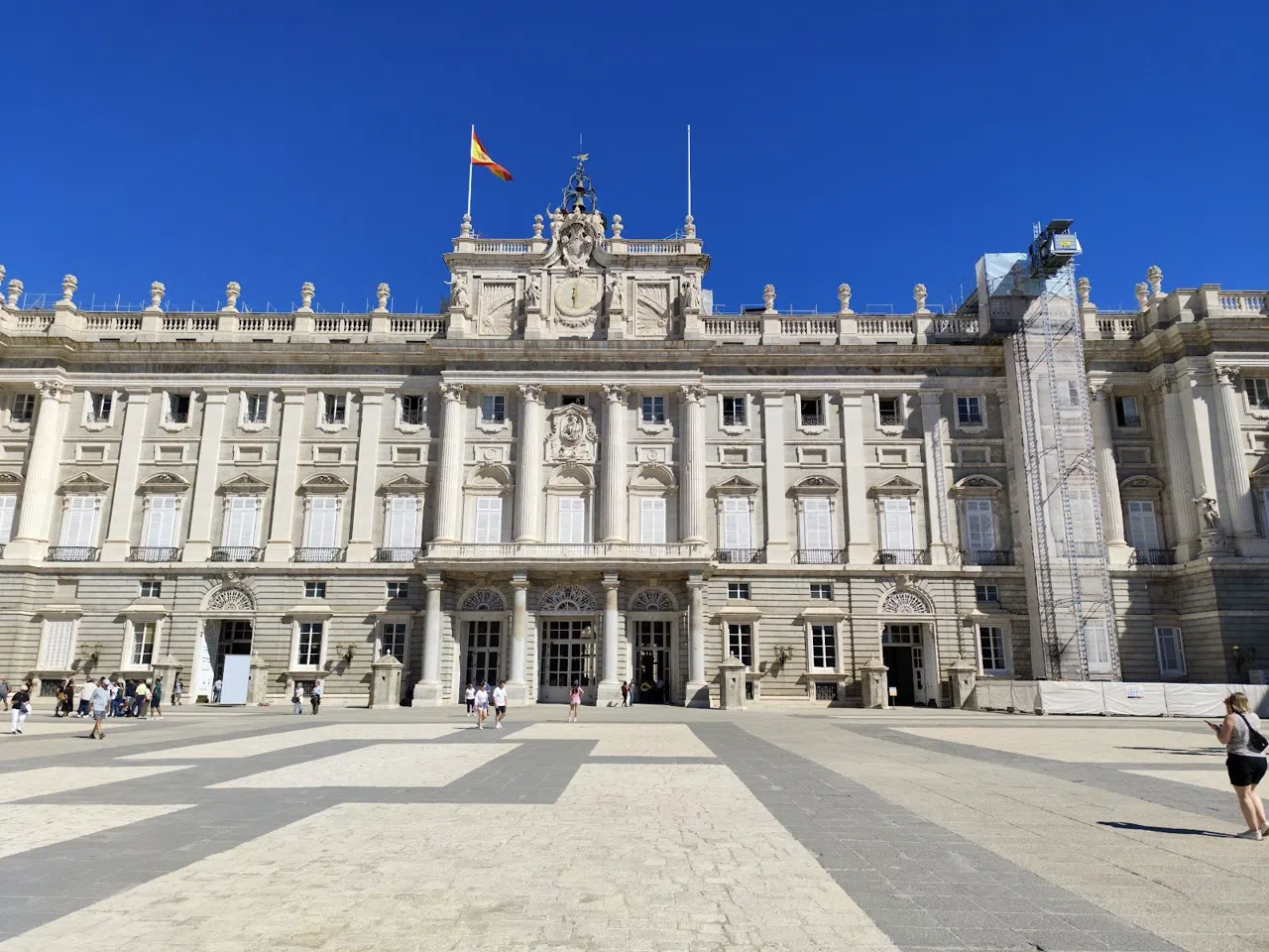 Madrid Río: En dag fra paladset til Matadero